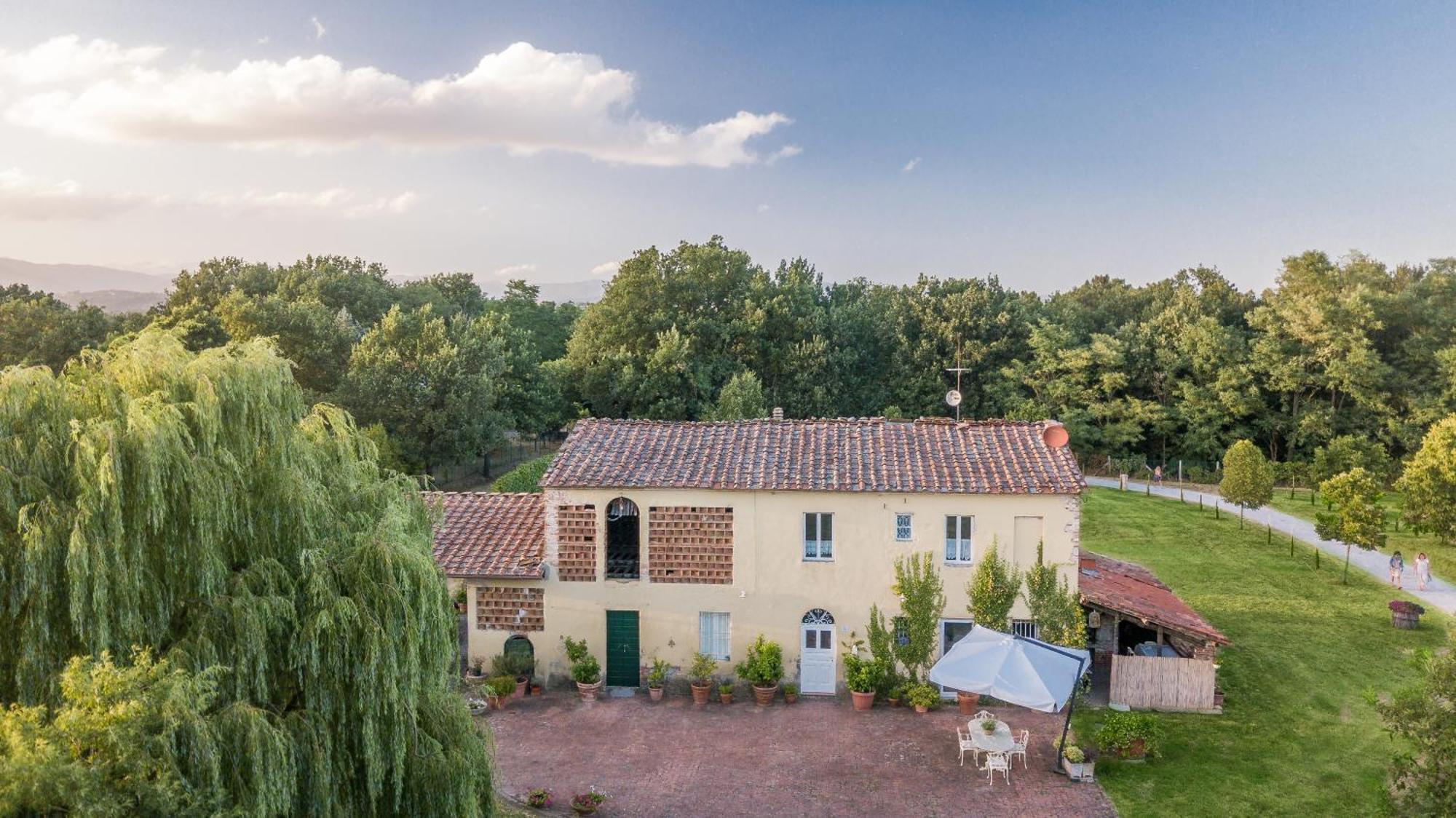 Villa Casolare Del Pin Bono à Altopascio Extérieur photo
